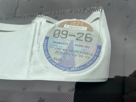 2024 Peugeot 3008 - thumbnail 5