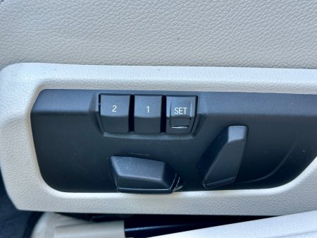 2016 BMW 6 Series - thumbnail 19