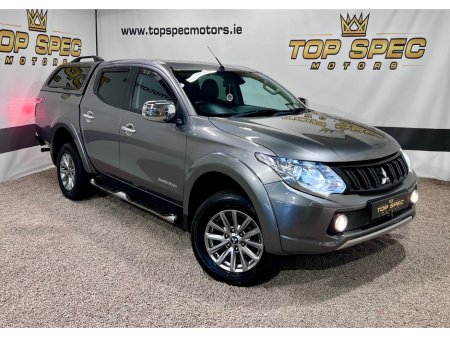 2015 Mitsubishi L200 DID BARBARIAN DCB 4DR 2.5 CR 4WORK €19,800