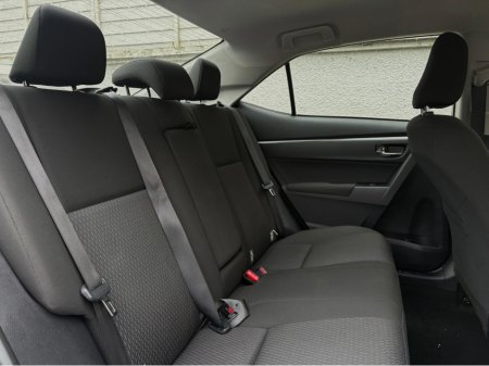 2016 Toyota Corolla 1.33 TERRA 4DR / LOW KM / ***FINANCE OPTIONS AVAILABLE*** €11,985 thumbnail