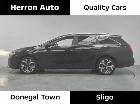 2021 Kia Ceed - thumbnail 2