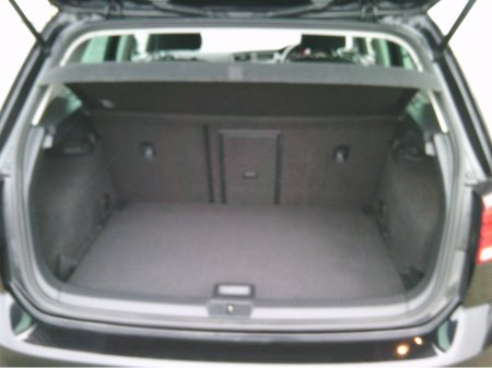 2018 Volkswagen Golf NEW NCT 2028, HIGHLINE, HEATED SEATS, REVERSE CAMERA, SAT./NAV., CRUISE, €190 TAX, LOW KMS. HISTORY. €16,999 thumbnail