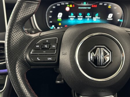 2023 MG HS EXCLUSIVE PHEV AUTO**PANORAMIC ROOF**DIGITAL DASH**TOUCH SCREEN APPLE CAR PLAY**MULTIFUNCTIONAL STEERING WHEEL**HEATED LEATHER SEATS**ELECTRIC SEATS**ELECTRIC FOLDING MIRRORS**ELECTRIC TAILGATE** €27,995 thumbnail