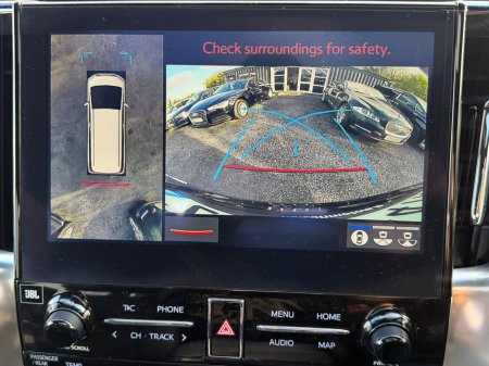 2023 Toyota Alphard - thumbnail 12