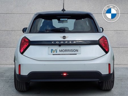 2025 MINI Hatch COOPER Cooper C 5DR €39,995 thumbnail