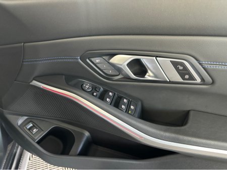 2021 BMW 3 Series - thumbnail 7