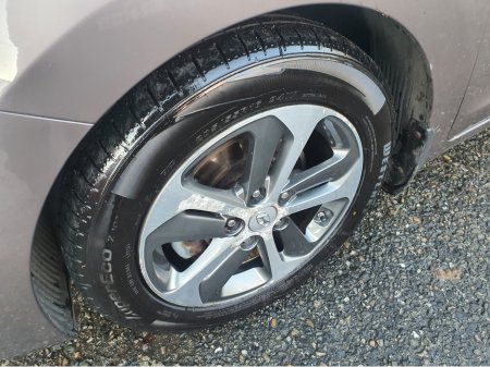 2015 Hyundai i30 1.6 DELUXE 5DR (NCT 10/26) €7,995 thumbnail