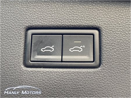 2017 Volkswagen Tiguan - thumbnail 30