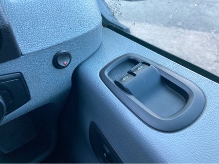 2019 Ford Transit 350M TREND 2.0 130PS F FWD 2DR €17,950 thumbnail