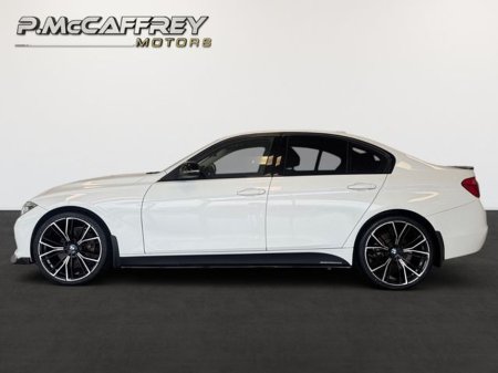 2015 BMW 3 Series - thumbnail 8