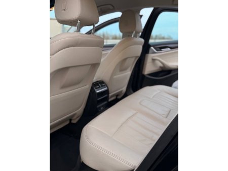 2019 BMW 5 Series - thumbnail 14