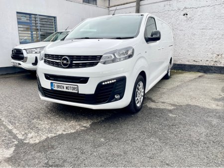2022 Opel Vivaro - thumbnail 37