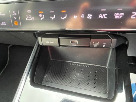 2023 Kia Niro EV K4 5DR AUTO HIGH SPEC 64KW €25,995 thumbnail