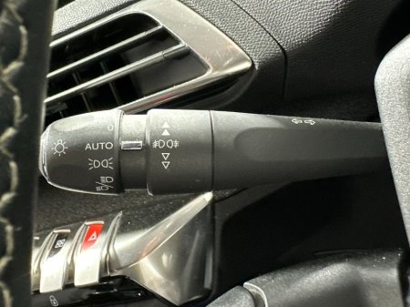 2020 Peugeot 3008 Allure 1.2 Petrol 130 BHP €21,400 thumbnail