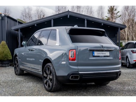2023 Rolls-Royce Cullinan  €489,950 thumbnail
