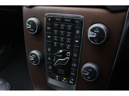 2017 Volvo V40 - thumbnail 15