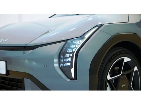 2025 Kia EV4 5HB EARTH K3 LR 5DR AUTO €43,900