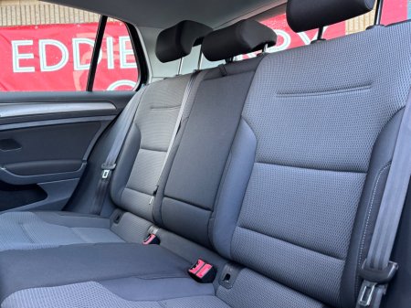 2013 Volkswagen Golf 1.6 TDI 105HP COMFORTLINE €7,750 thumbnail