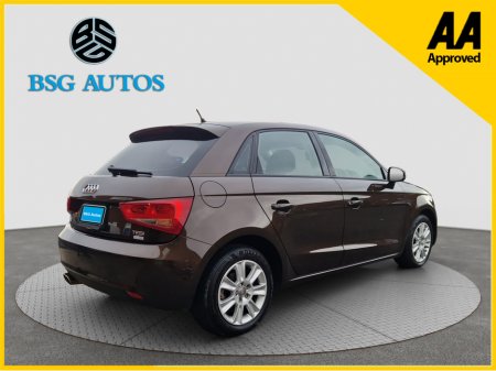 2015 Audi A1 - thumbnail 8