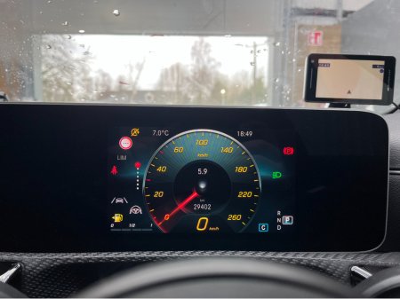 2021 Mercedes-Benz A Class 2021 MERCEDES-BENZ A180 SEDAN 1.4 AUTOMATIC / CRUISE CONTROL / REVERSE CAMERA / PADDLE SHIFTERS thumbnail