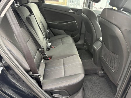 2018 Hyundai Tucson - thumbnail 11