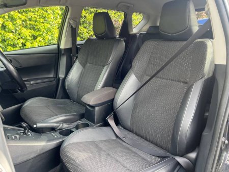 2016 Toyota Auris - photo 6