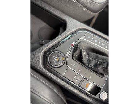 2019 Volkswagen Tiguan R-LINE 4WD - 2.0L DIESEL - AUTO - 12M WARRANTY - CAR: 1724 €32,950 thumbnail