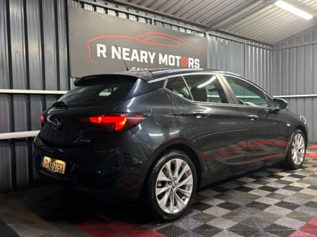 2017 Opel Astra - thumbnail 3