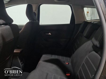 2022 Dacia Duster - thumbnail 11