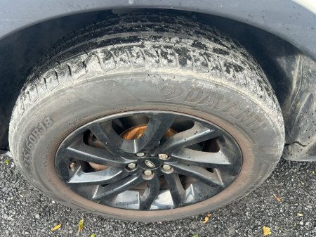 2016 Land Rover Discovery Sport 2.0 TD4 AUTO SE €16,950 thumbnail