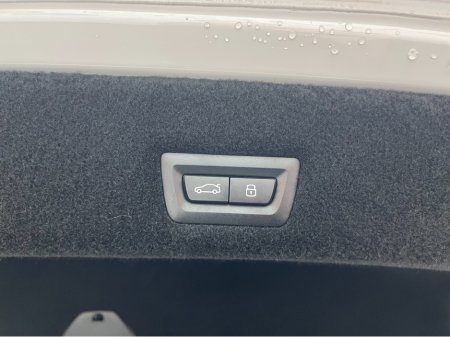 2025 BMW i7 - thumbnail 7