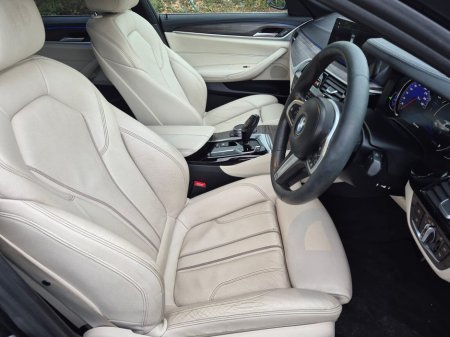 2017 BMW 5 Series - thumbnail 13