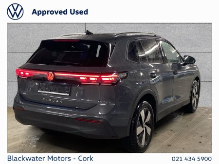 2025 Volkswagen Tiguan 2.0TDI 150BHP EDITION 75 AUTOMATIC €49,995 thumbnail