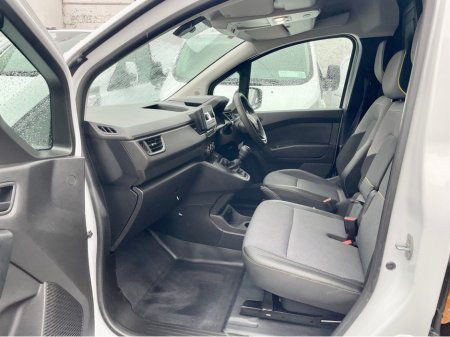 2023 Renault Kangoo ML19  1.5DCI 95BHP START 3 SEAT VAN €14,000 thumbnail