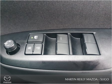 2026 Mazda Mazda2 - thumbnail 18