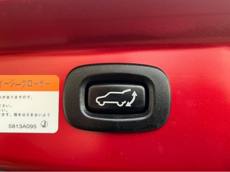 2019 Mitsubishi Outlander G 4WD AUTOMATIC 2.4 PETROL PLUG IN HYBRID //HIGH SPEC//HALF LEATHER SEATS//HEATED SEATS AND STEERING WHEEL//REVERSE CAMERA//KEYLESS ENTRY// €22,950 thumbnail