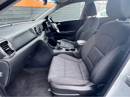 2017 Kia Sportage - thumbnail 9