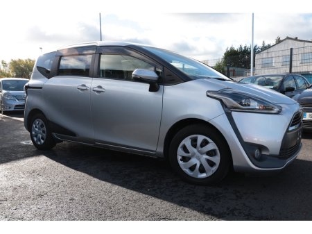 2016 Toyota Sienta  €11,499