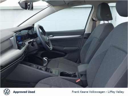 2024 Volkswagen Golf LIFE 2.0 TDI 115HP *REAR VIEW CAMERA* *REFLEX SILVER* *PCP AVAILABLE* *CARPLAY & ANDROID AUTO* €29,995