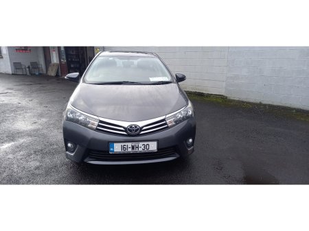 2016 Toyota Corolla - thumbnail 3