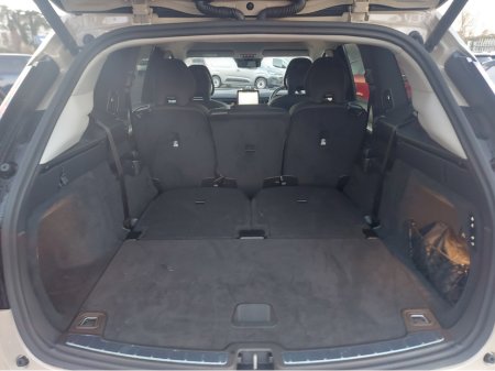 2025 Volvo EX90 TWIN MOTOR PERFORMANCE AWD ULTRA €97,950 thumbnail