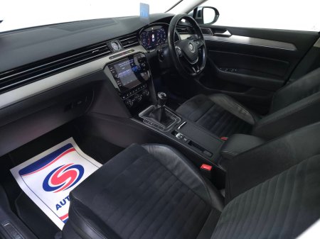 2020 Volkswagen Passat - thumbnail 13