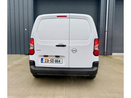 2023 Opel Combo - thumbnail 9