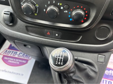 2021 Renault Trafic LL30 ENERGY DCI 120 BUSINESS P €14,500 thumbnail