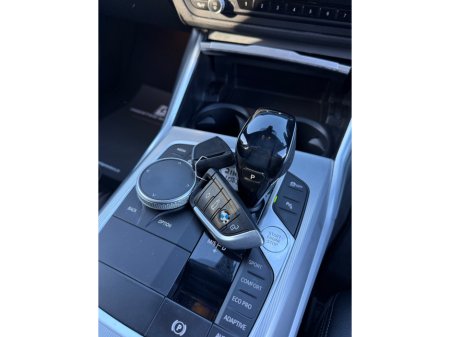 2021 BMW 3 Series - thumbnail 13