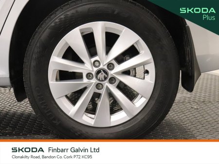 2025 Skoda Kamiq KAMIQ SELECTION 1.0TSI 115HP €28,950 thumbnail