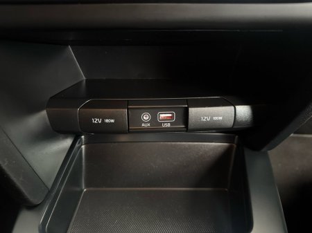 2019 Kia Ceed 1.6 K3 Diesel €15,975 thumbnail