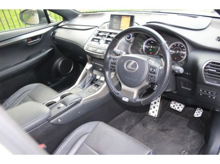 2017 Lexus NX 300 h - thumbnail 28