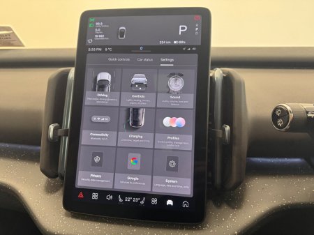 2024 Volvo EX30 Twin Motor BEV 428hp Ultra €37,950 thumbnail