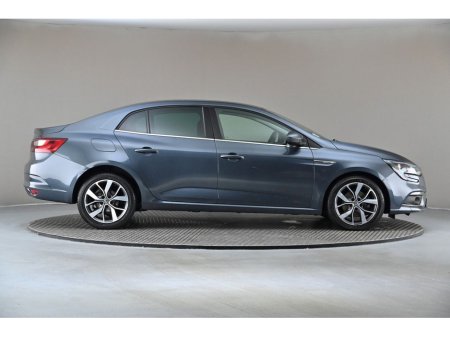 2017 Renault Megane - thumbnail 11